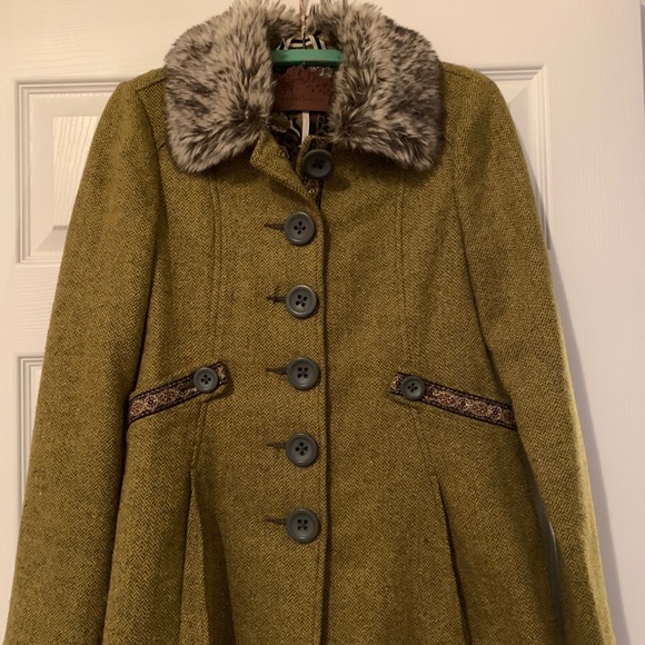 FREE PEOPLE FUR TRIM COAT JACKET SIZE 2